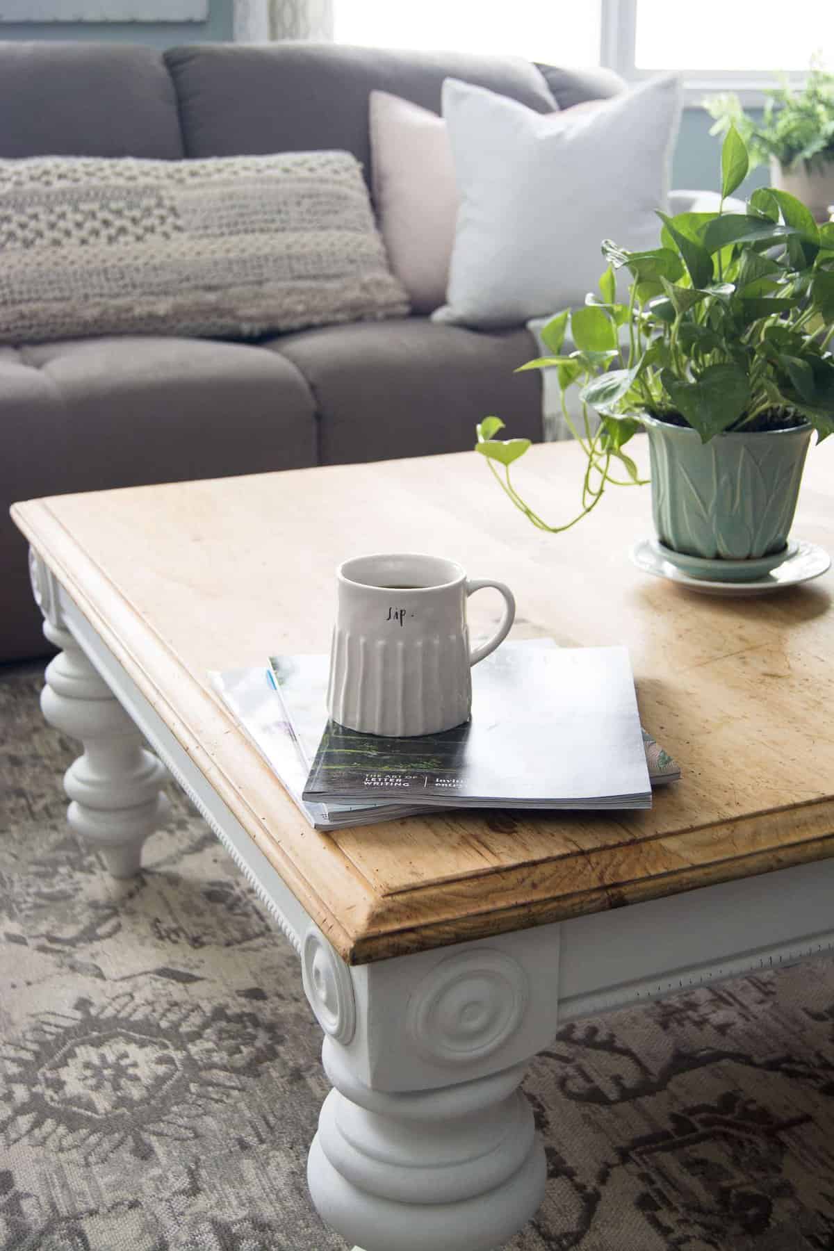 If you're looking for an easy and inexpensive way to transform a thrifted coffee table then this is the post for you! I've taken a thrifted coffee table and made it the modern farmhouse table of my dreams with this DIY coffee table transformation.