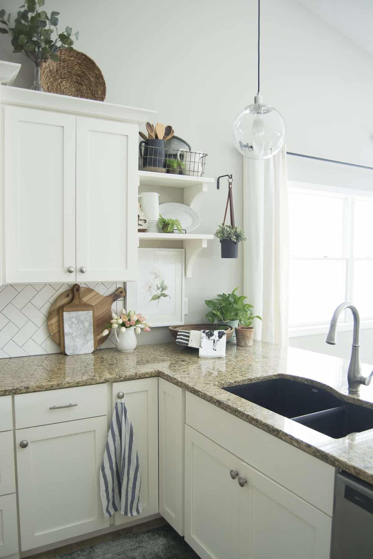 Kitchen Themes Decor - kitchen | Unique kitchen design, Kitchen design images ... : This kitchen decor collection is by theme and includes roosters, beach, crabs, western, wine, birds, coffee, flowers, country, lodge and more.