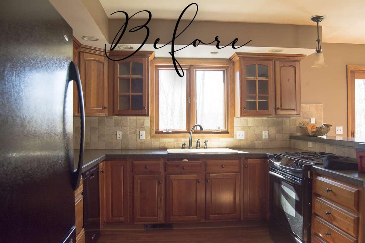 Are you ready for a brand new kitchen but don't want to shell out $30,000? I was too! I took 7 days, a lot of hard work, and about $300 and transformed my kitchen. Visit the blog to learn step by step how to paint your kitchen cabinets in 7 days to bring your kitchen into the 21st century.