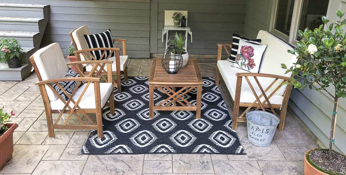 Five Easy Updates to Your Outdoor Living Space