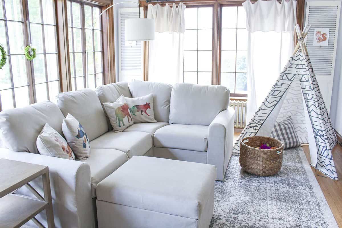 Do you love cottage style decor? It is one of my favorite styles for home design and I have some amazing home inspiration to share today! #cottagefarmhouse #cottagestyledecor