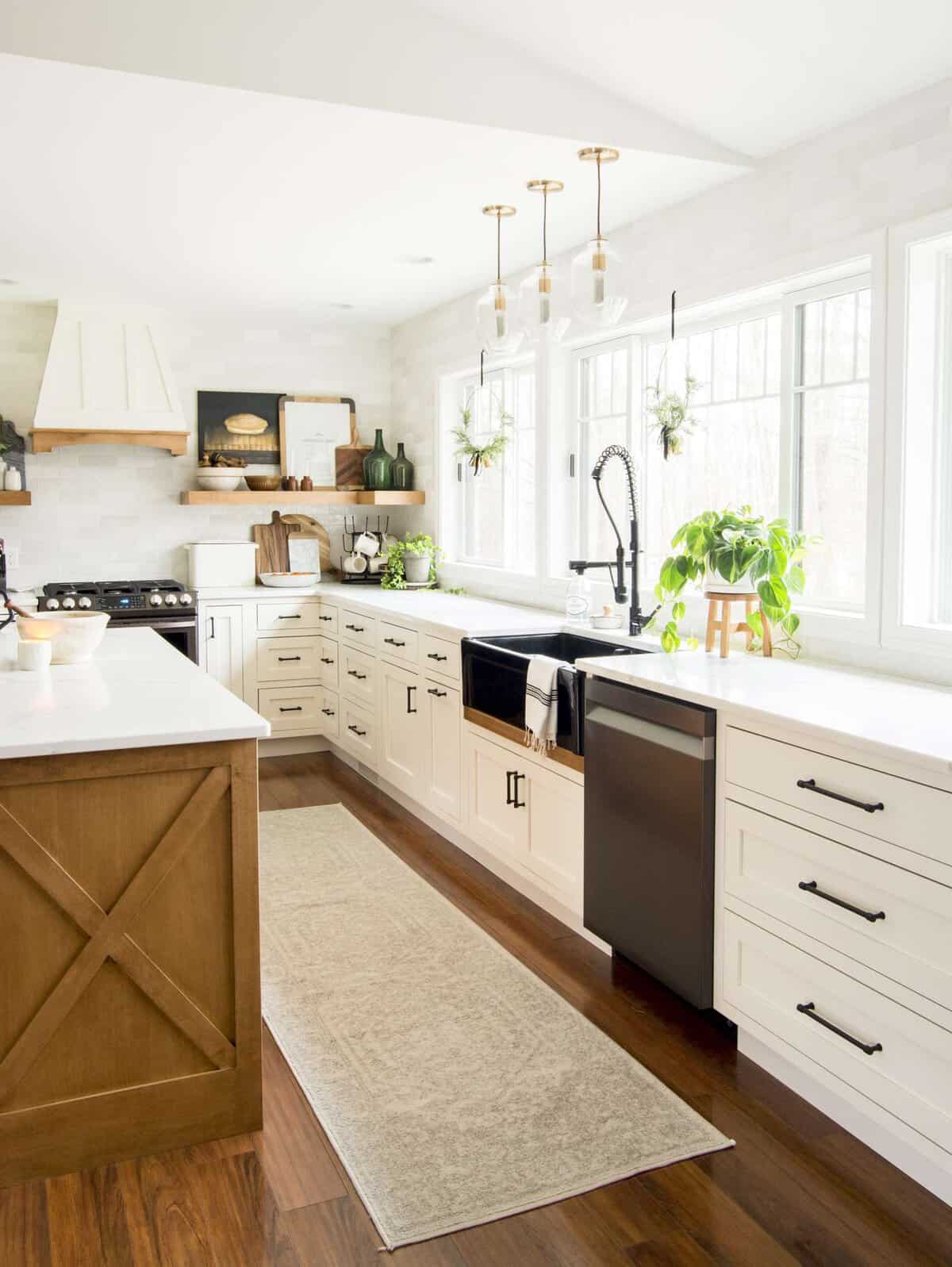 Modern farmhouse kitchen cabinet color.