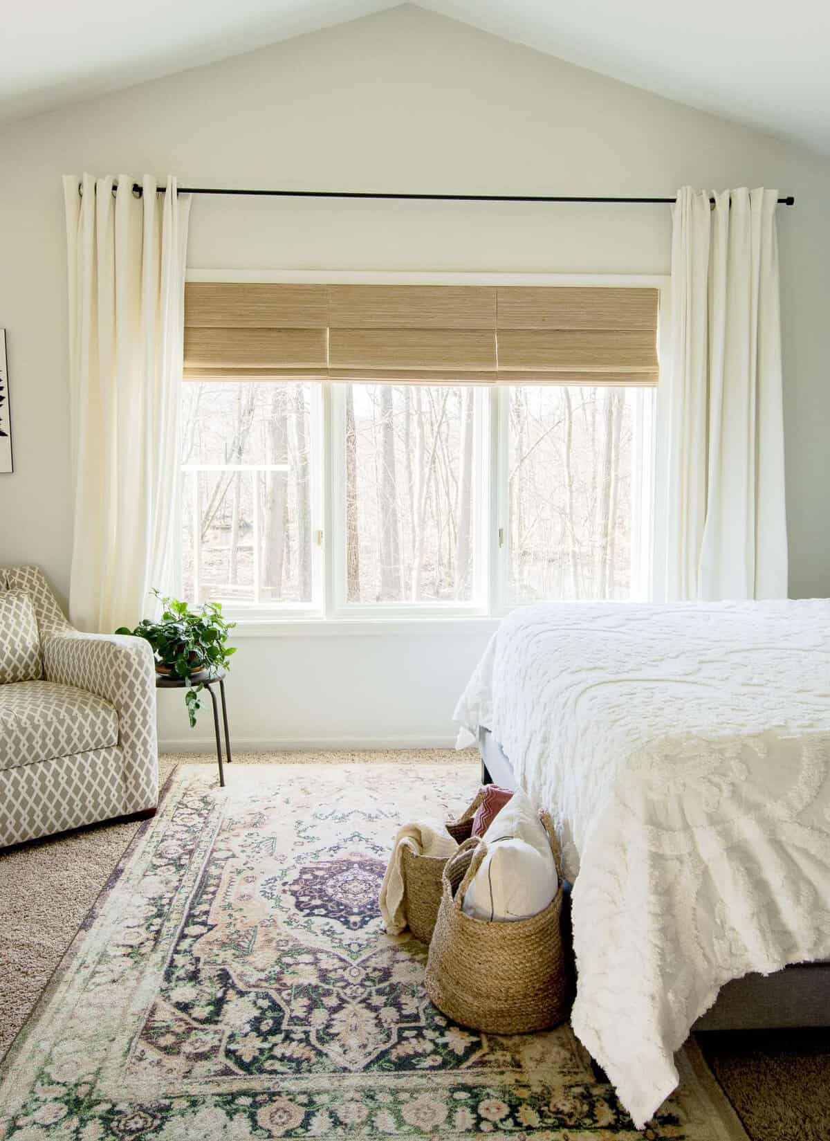 A Simple Spring Refresh with Bedroom Home Essentials