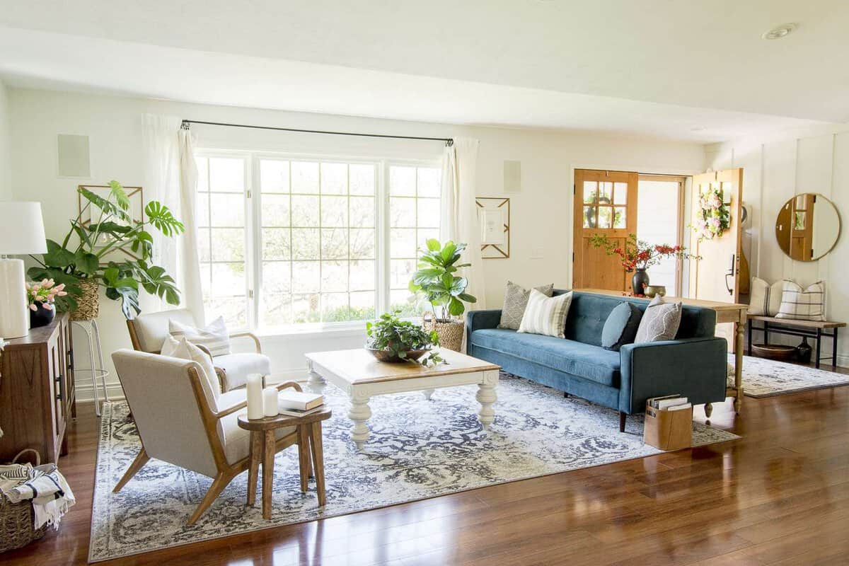 Modern bohemian living room design.