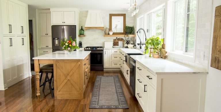 After designing two custom kitchens, here is an easy breakdown on where you can save during your kitchen remodel. Plus, what you should splurge on too!