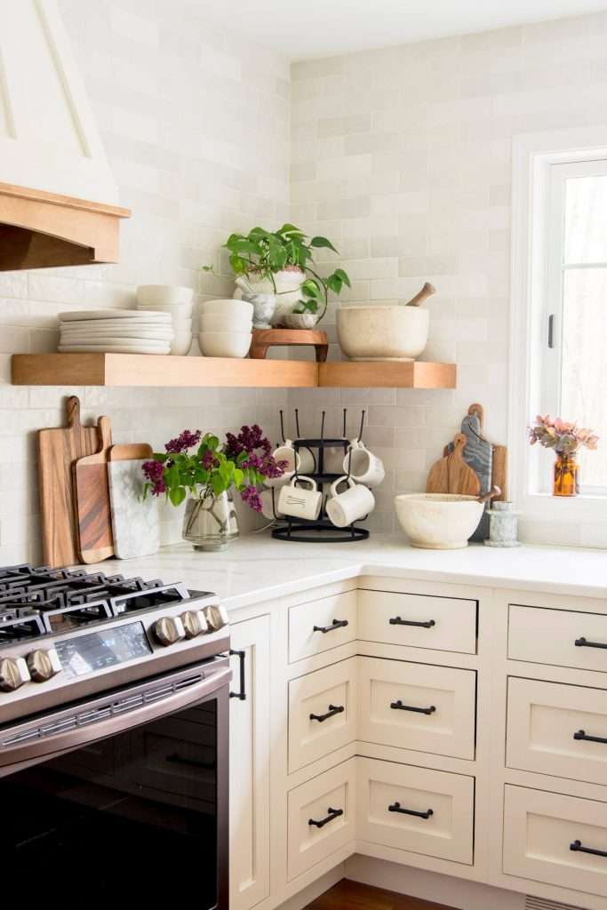 Corner cabinet ideas in a kitchen remodel