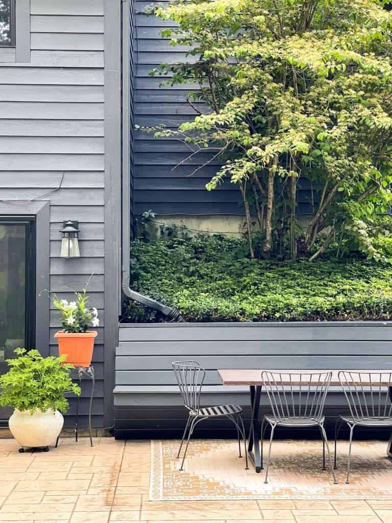 Making Outdoor Living Spaces a Selling Point