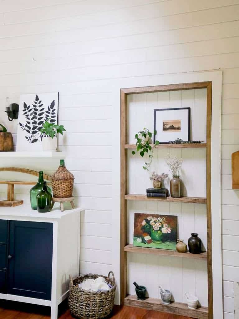 DIY Built in shelves