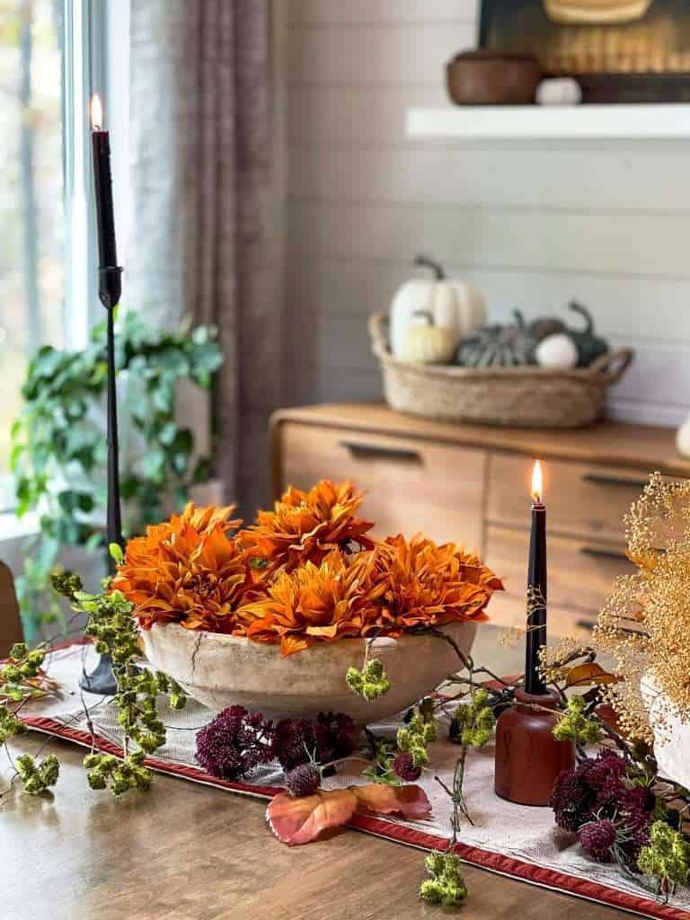 Friendsgiving Table Setting | 3 Easy Tablescape Ideas