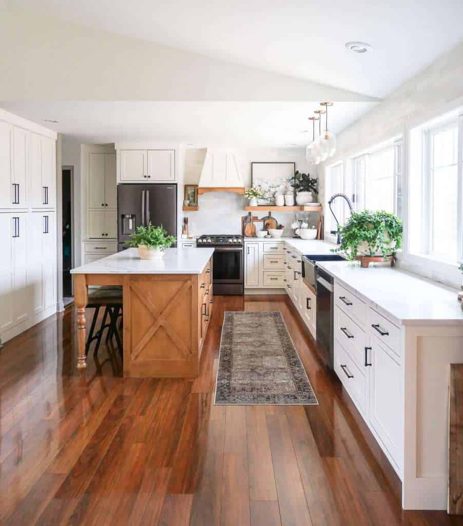 Modern farmhouse kitchen with indoor plants.