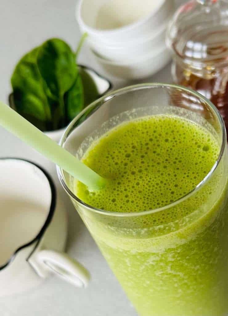 Green passion fruit smoothie 