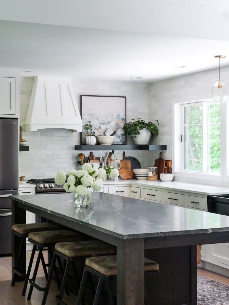 The Pros and Cons of a White Kitchen with a Dark Island
