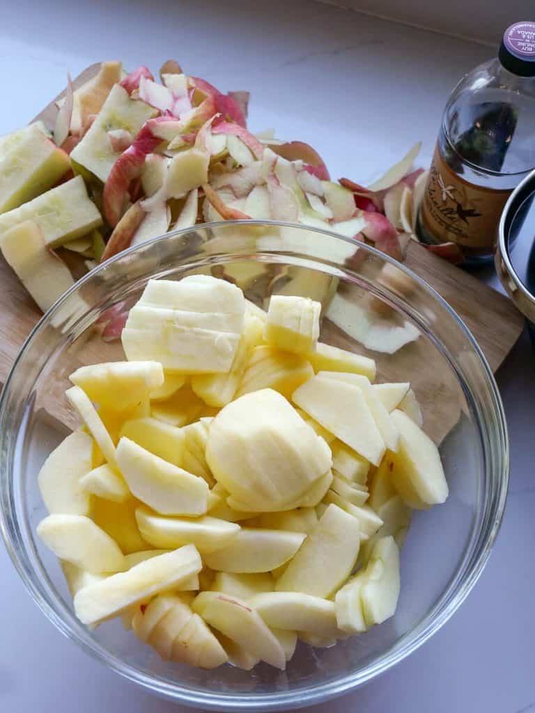 Ingredients for apple crumble.