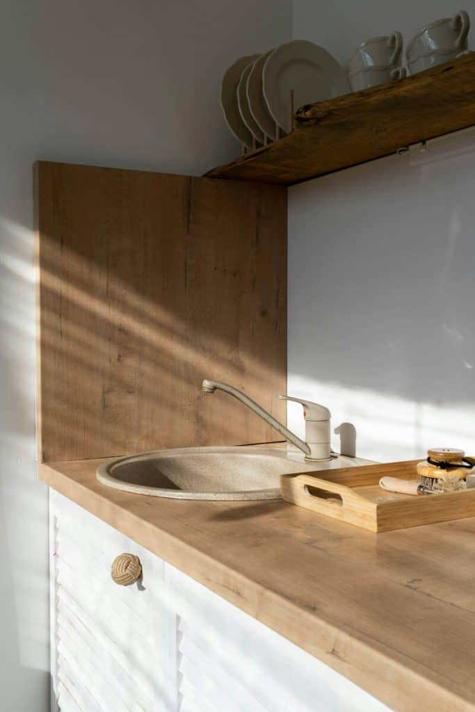 Organic countertop in a kitchen.