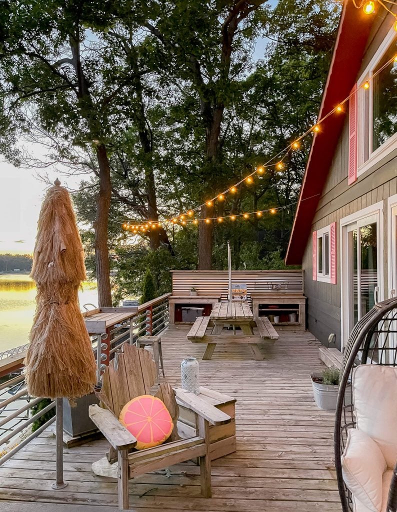 Deck with patio string lights.